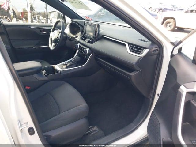 2022 TOYOTA RAV4 HYBRID SE 5