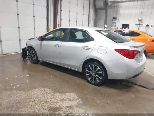 2019 TOYOTA COROLLA SE 3