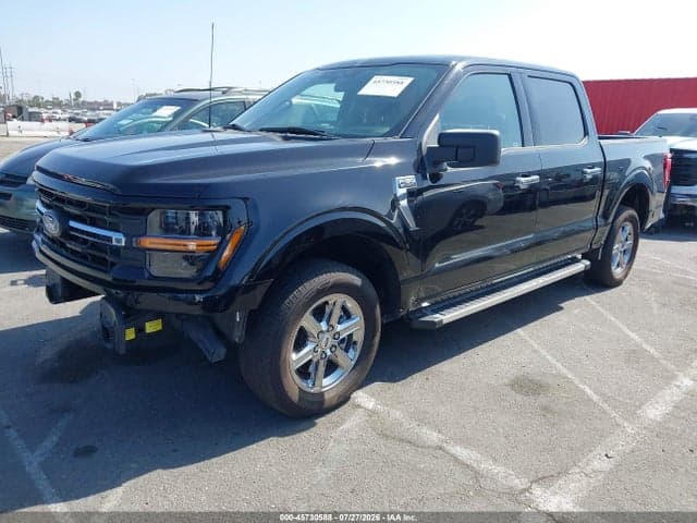 2025 FORD F-150 XLT 2