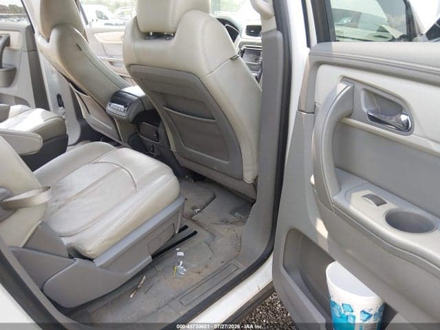 2017 CHEVROLET TRAVERSE LT 8