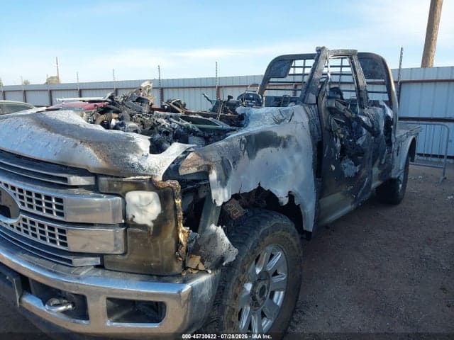 2017 FORD F-250 PLATINUM 6
