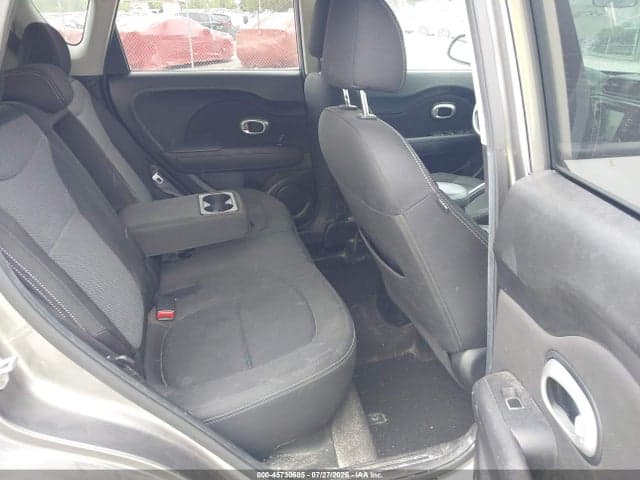 2018 KIA SOUL + 8