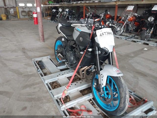 2026 YAMAHA MTN690 - 1