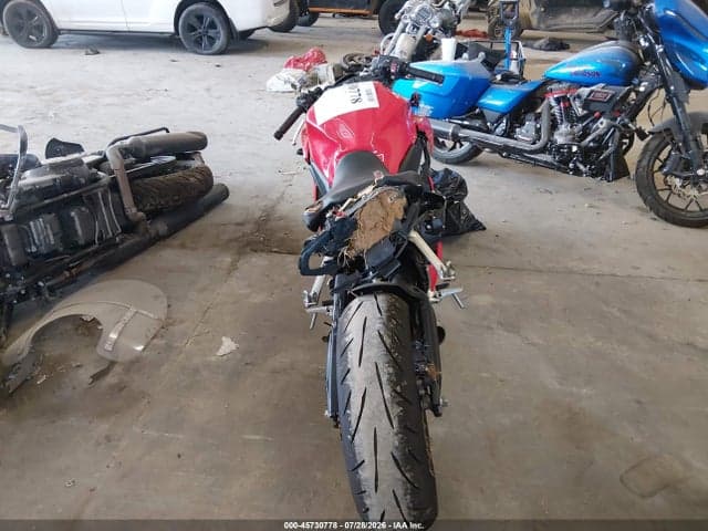 2024 HONDA CBR650 R 6