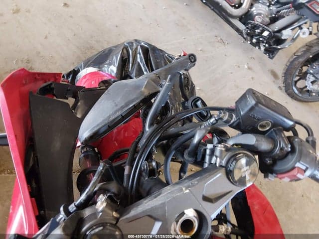 2024 HONDA CBR650 R 7
