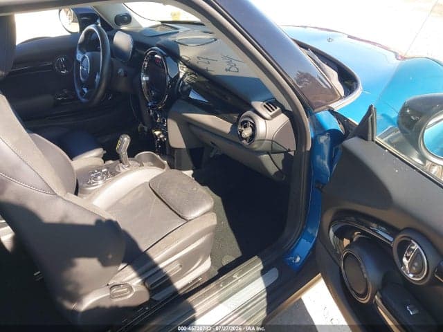 2024 MINI SE HARDTOP COOPER 5