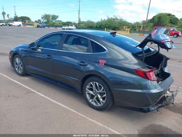 2022 HYUNDAI SONATA SEL 3