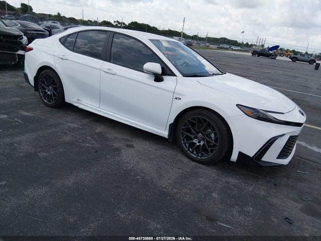 2025 TOYOTA CAMRY SE - 1