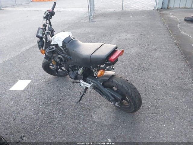 2025 HONDA GROM 125 3