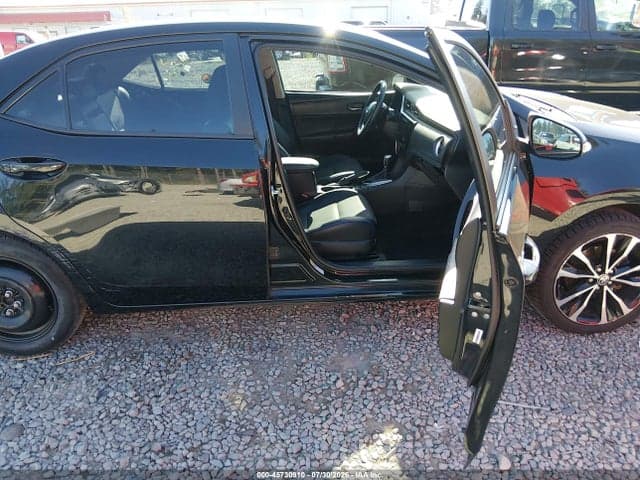 2017 TOYOTA COROLLA SE 5