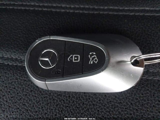 2023 MERCEDES-BENZ GLC 300 4MATIC SUV 11