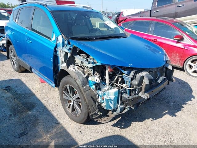 2017 TOYOTA RAV4 XLE 6