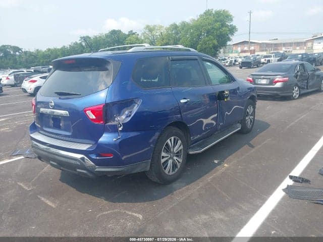 2018 NISSAN PATHFINDER S 4