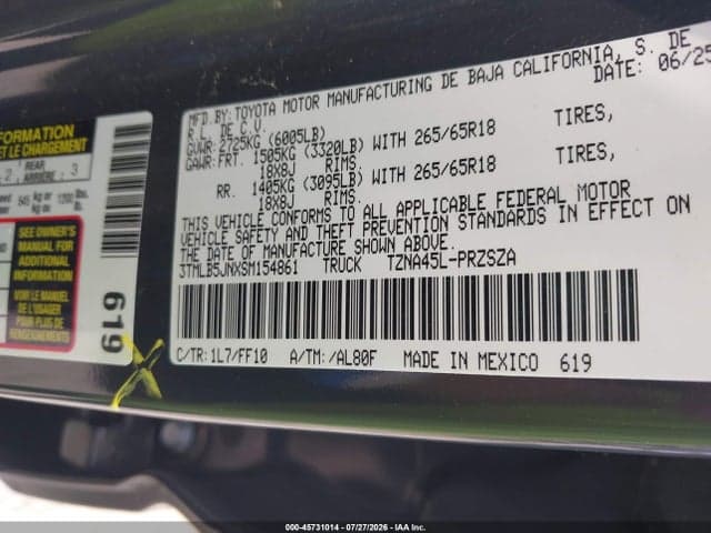 2025 TOYOTA TACOMA SR5 9