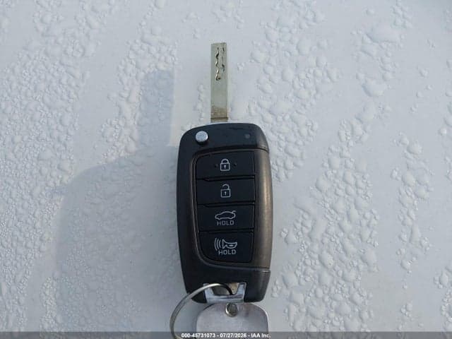 2023 HYUNDAI ELANTRA SE 11