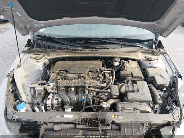 2023 HYUNDAI ELANTRA SE 10