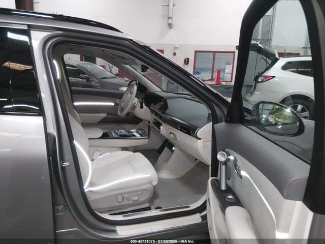 2024 GENESIS GV60 PERFORMANCE AWD 5