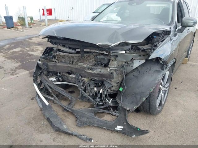 2018 VOLVO XC60 T5 MOMENTUM 6