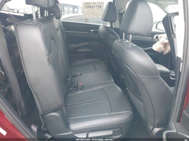 2025 KIA SORENTO S 8