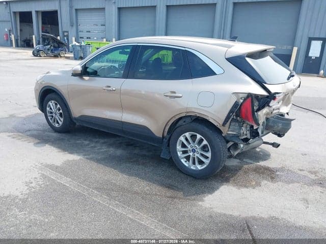2021 FORD ESCAPE SE 3