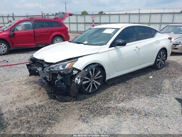 2020 NISSAN ALTIMA SR FWD 2