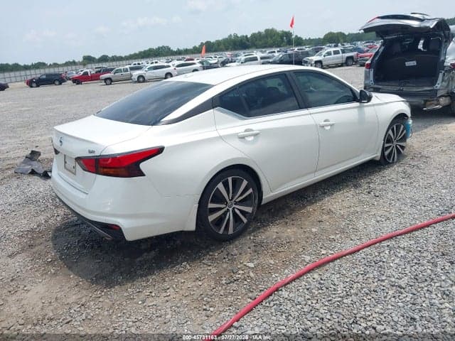 2020 NISSAN ALTIMA SR FWD 4