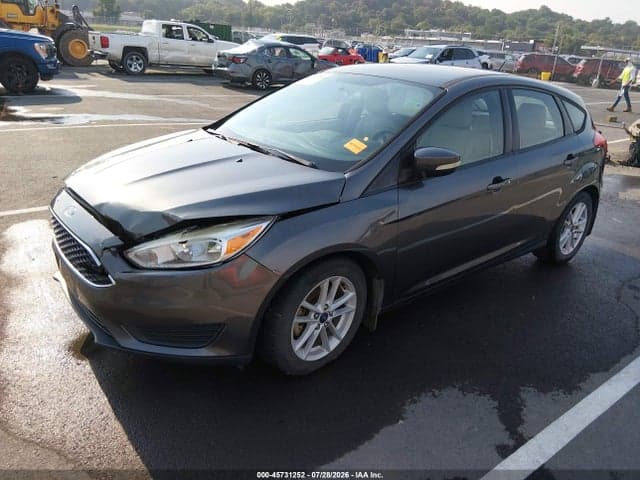 2017 FORD FOCUS SE 2