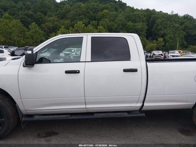 2026 RAM 2500 BLACK EXPRESS 4X4 8 BOX 14