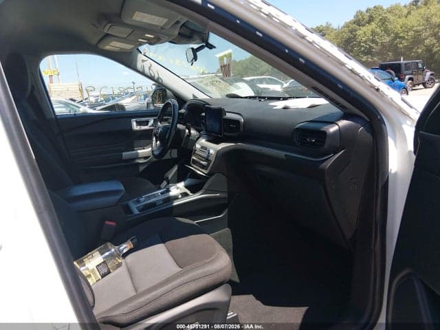 2022 FORD EXPLORER XLT 5