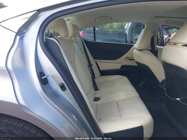 2022 LEXUS ES 250 8