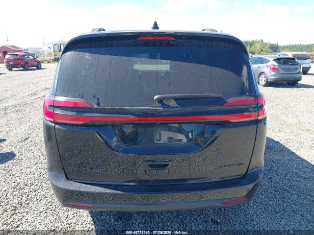 2025 CHRYSLER PACIFICA LIMITED 17