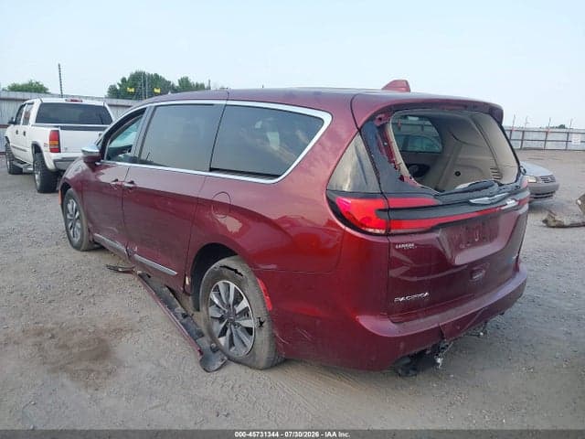 2022 CHRYSLER PACIFICA HYBRID LIMITED 3