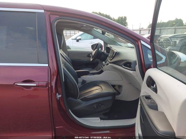 2022 CHRYSLER PACIFICA HYBRID LIMITED 5