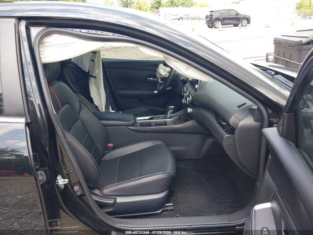 2023 NISSAN SENTRA SR XTRONIC CVT 5