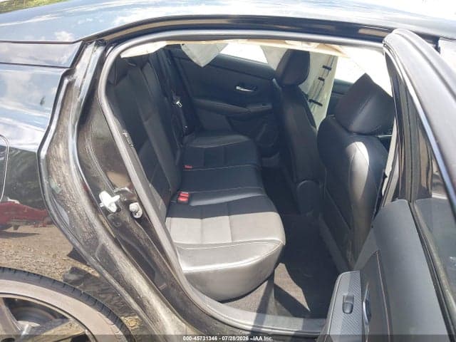 2023 NISSAN SENTRA SR XTRONIC CVT 8