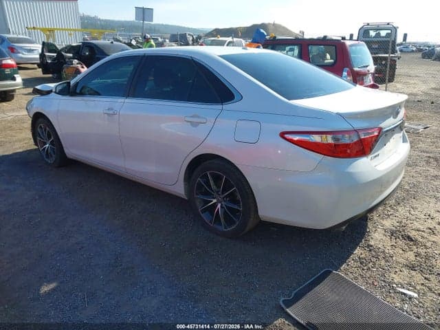 2017 TOYOTA CAMRY XSE V6 3