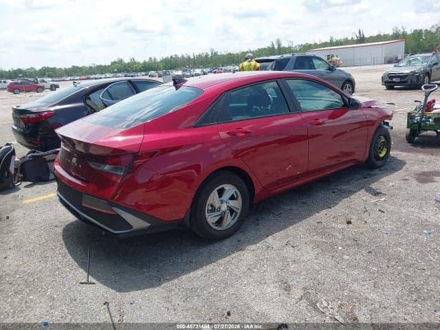 2026 HYUNDAI ELANTRA SE 4