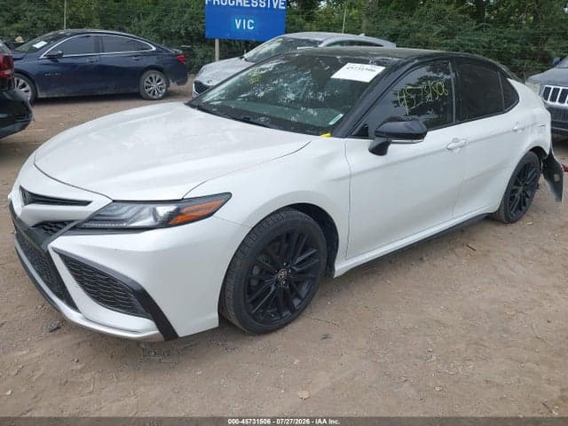 2023 TOYOTA CAMRY XSE AWD 2
