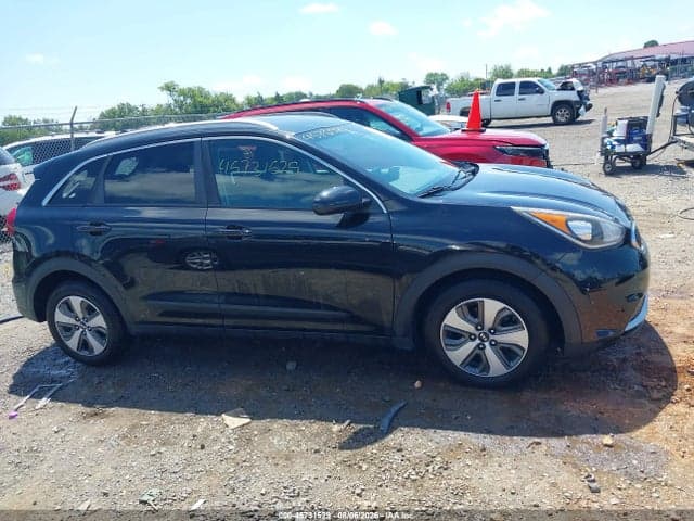 2018 KIA NIRO LX 13