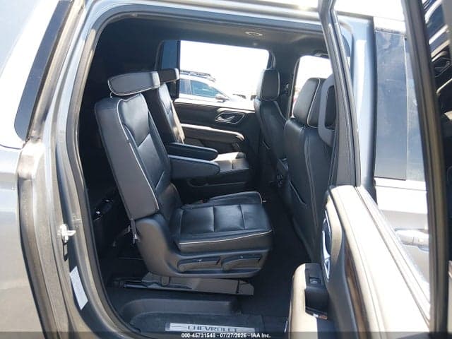 2022 CHEVROLET SUBURBAN 2WD PREMIER 8