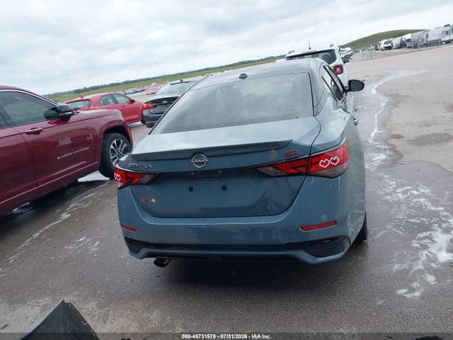 2025 NISSAN SENTRA SR 17