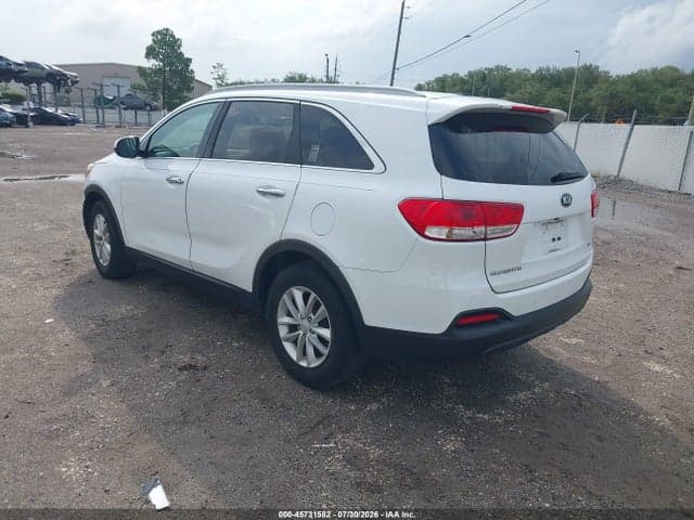 2017 KIA SORENTO 2.4L LX 3