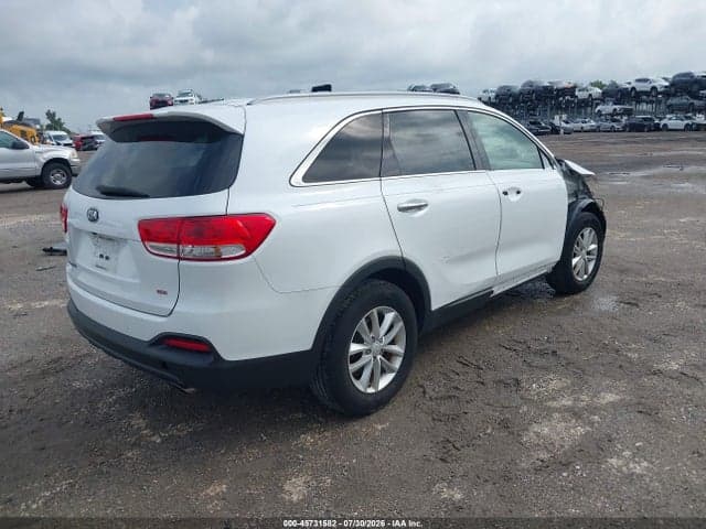2017 KIA SORENTO 2.4L LX 4