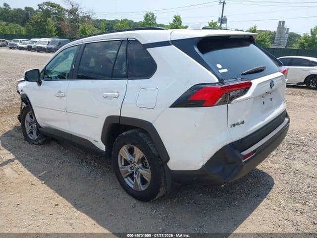 2024 TOYOTA RAV4 HYBRID XLE 3