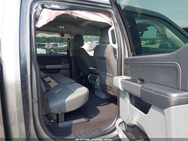 2024 FORD F-150 XLT 8
