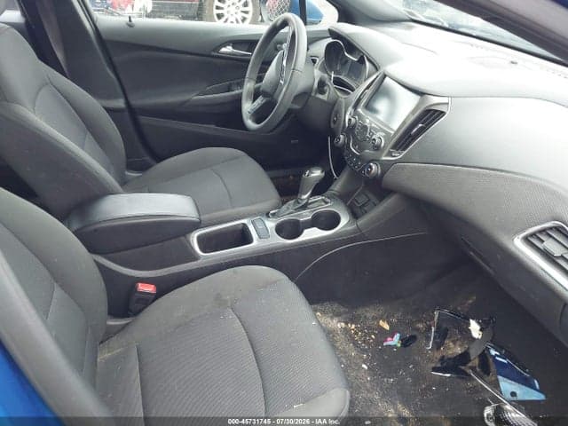 2017 CHEVROLET CRUZE LT AUTO 5