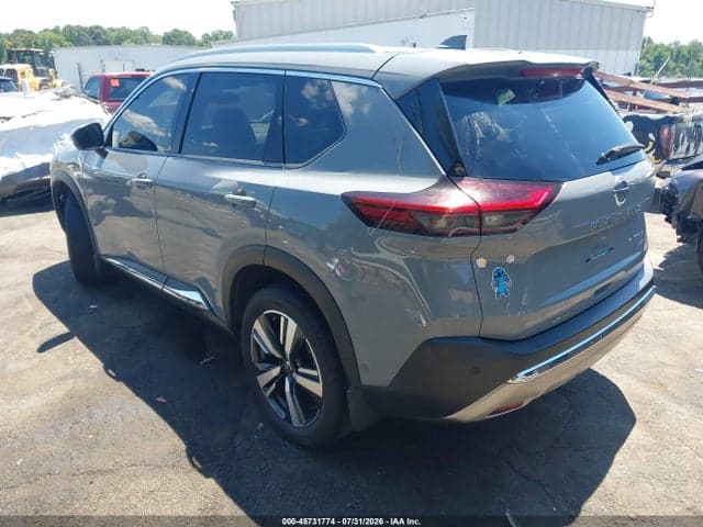 2021 NISSAN ROGUE PLATINUM INTELLIGENT AWD 3