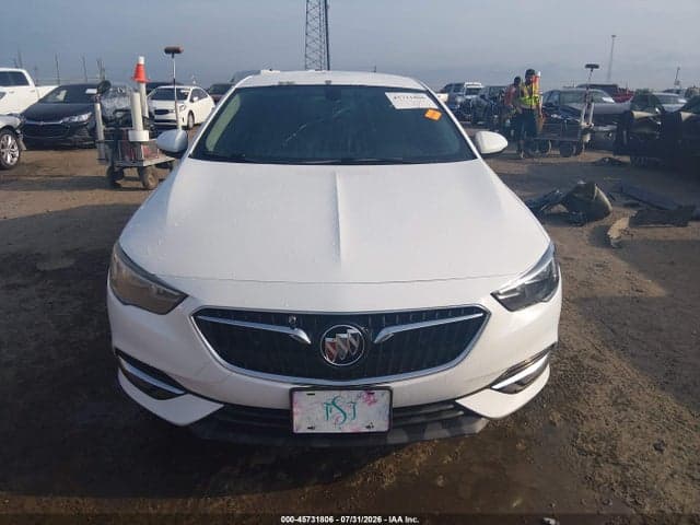 2018 BUICK REGAL SPORTBACK ESSENCE 12