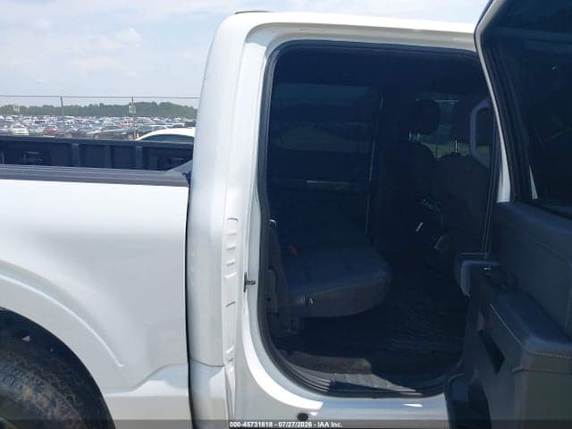 2022 FORD F-150 XLT 8