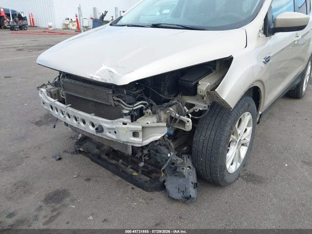 2017 FORD ESCAPE SE 6